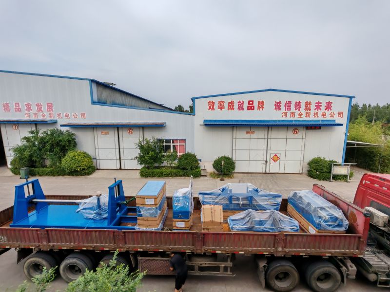 電動雙臂拉（lā）型機（jī）、繞（rào）線機、包帶機、熱壓機、拆線（xiàn）機（jī）、冷整形機，一套電機維修設備發貨